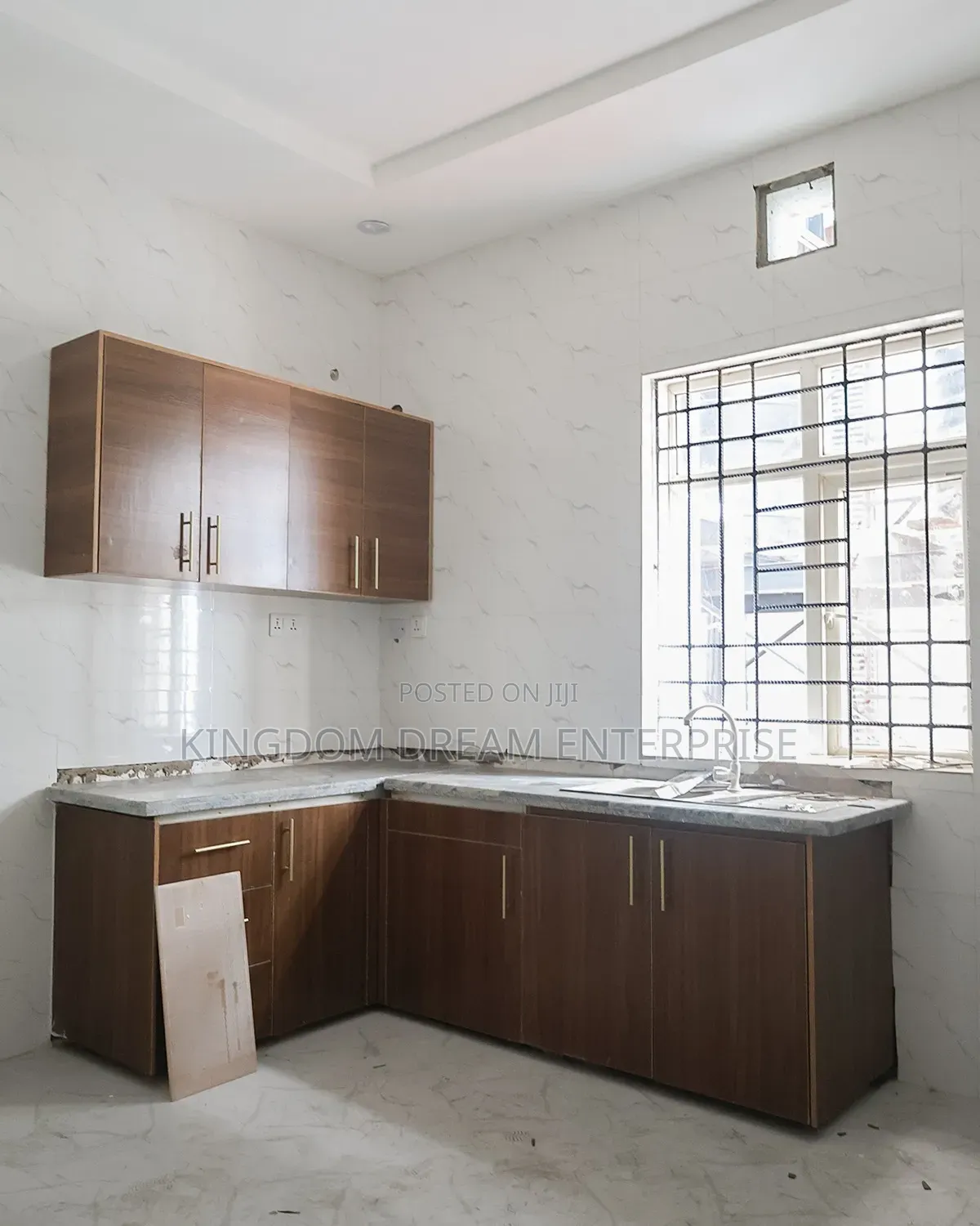 3bdrm Block of Flats in Magodo Phase 1 Lagos for rent in GRA Phase 1