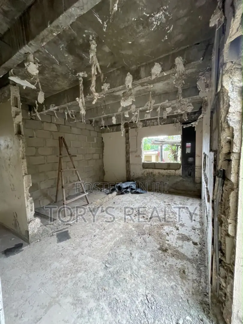 4bdrm Duplex in VGC / Ajah for sale in VGC / Ajah