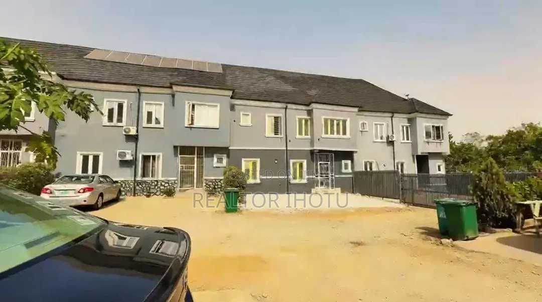 3bdrm Duplex in Idu Industrial for sale in Idu Industrial