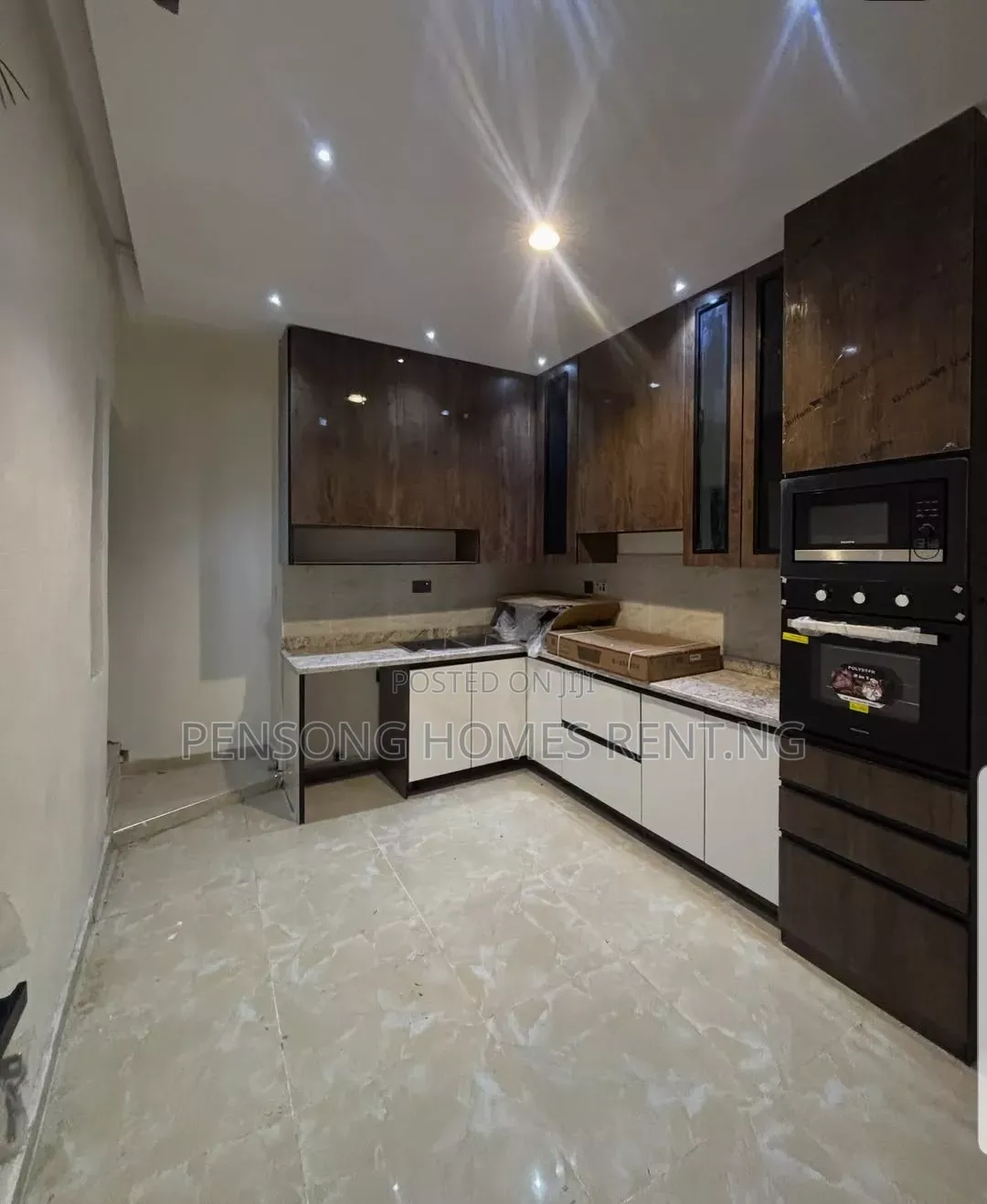 4bdrm Duplex in Ologolo for rent in Ologolo