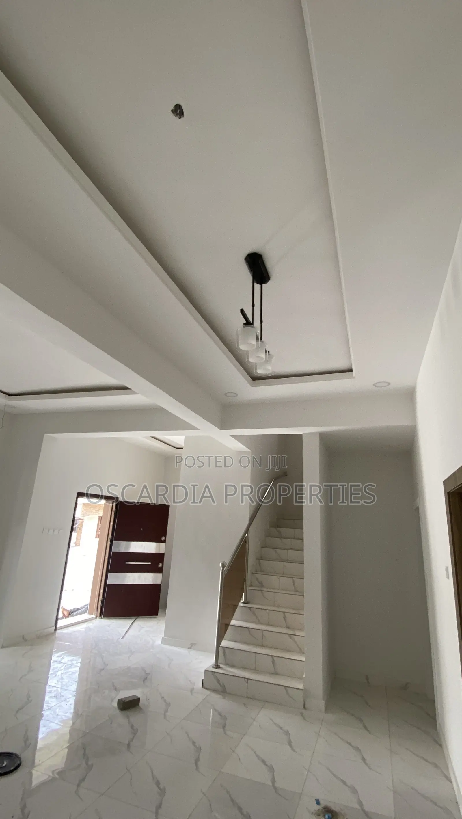 4bdrm Duplex in Ogombo for sale in Ogombo