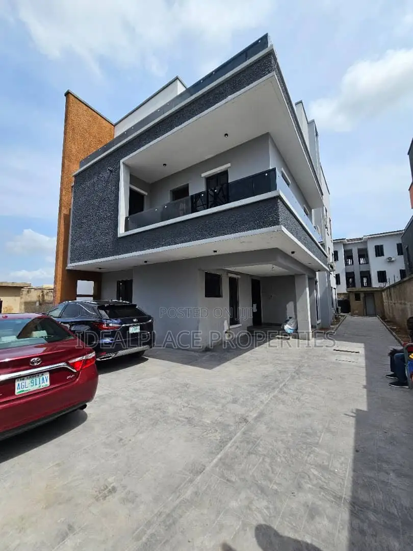 5bdrm Duplex in Ikeja GRA for sale in Ikeja GRA