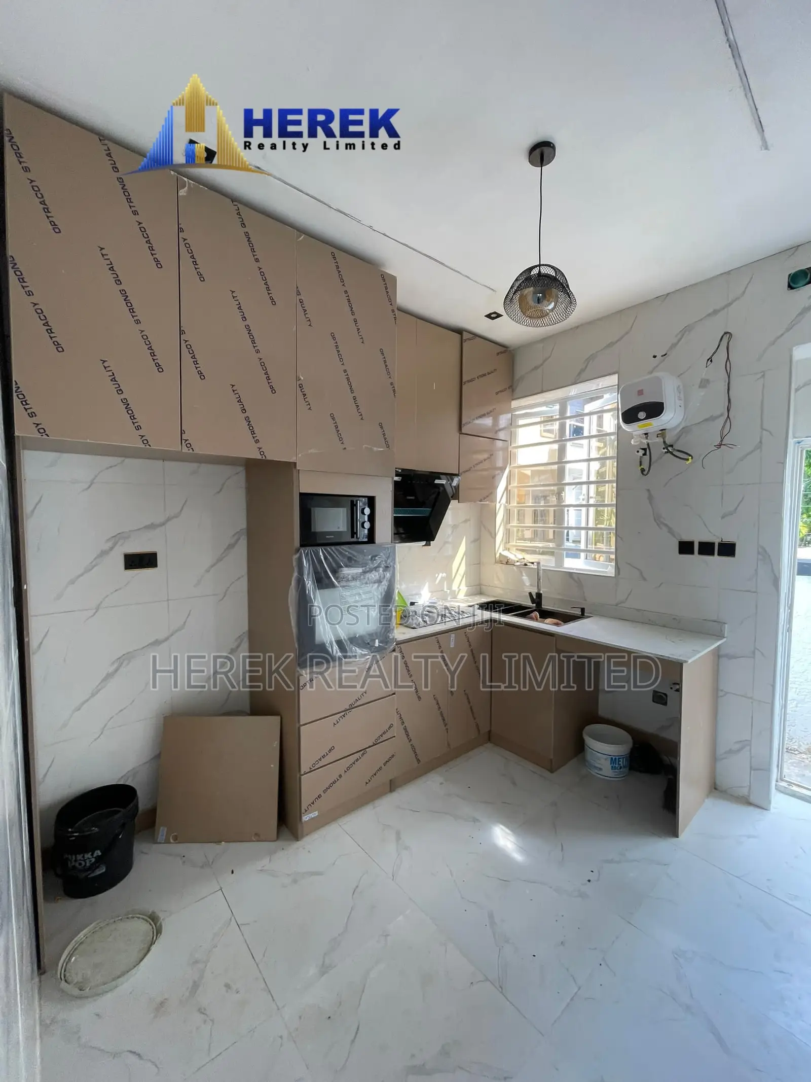 4bdrm Duplex in Ikota Villa for sale in Ikota