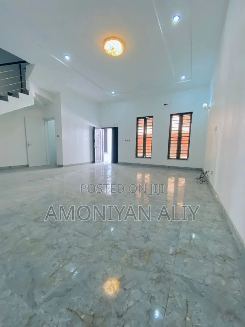 4bdrm Duplex in Ikota Gra for sale in Ikota