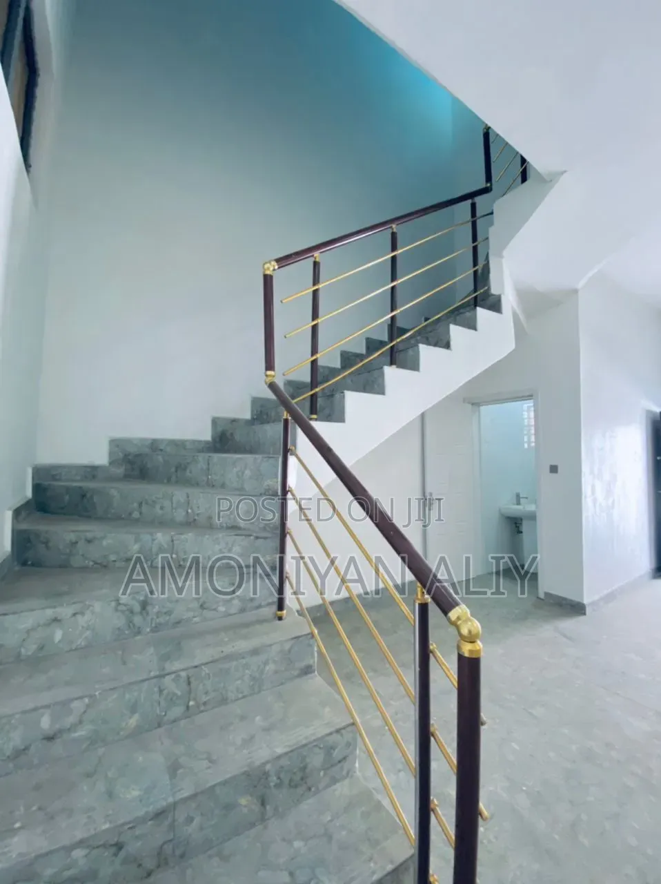 4bdrm Duplex in Ikota Gra for sale in Ikota
