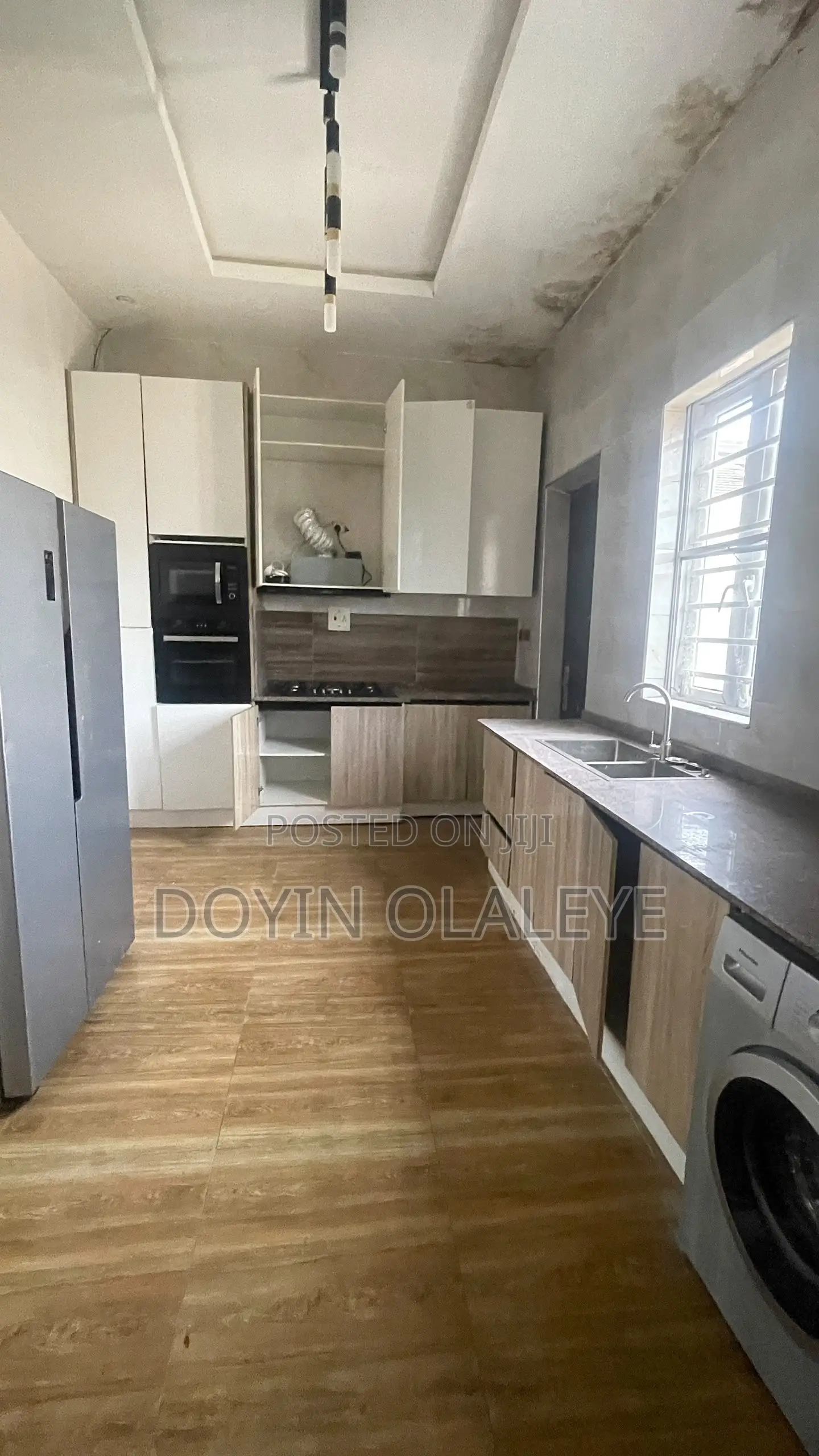 4bdrm Duplex in Agungi for rent in Agungi