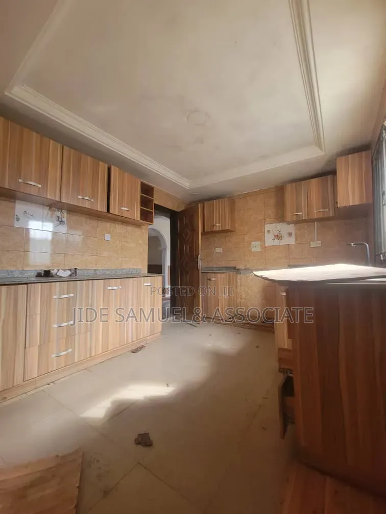 Furnished 3bdrm Bungalow in Ayobo for rent in Ayobo