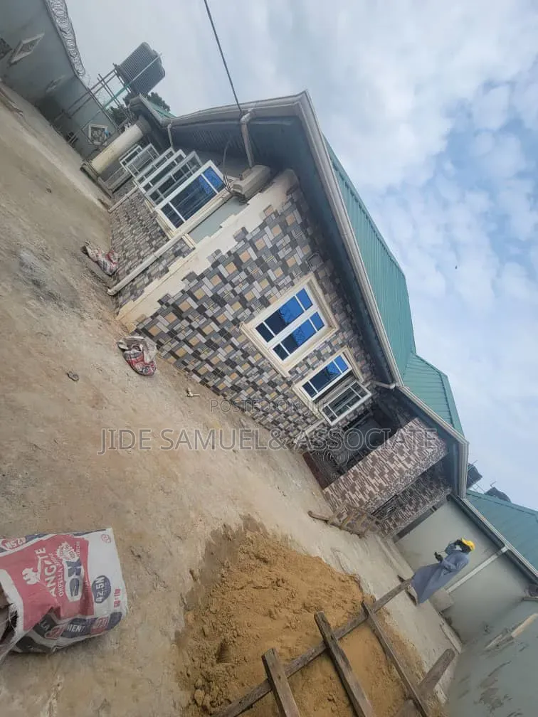 Furnished 3bdrm Bungalow in Ayobo for rent in Ayobo