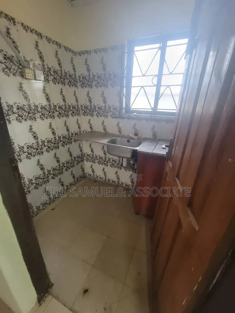 Furnished 1bdrm Block of Flats in Ayobo for rent in Ayobo