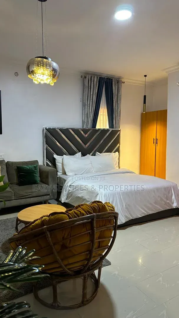 Furnished Studio Apartment in Lekki Phase One for rent in Lekki Phase 1