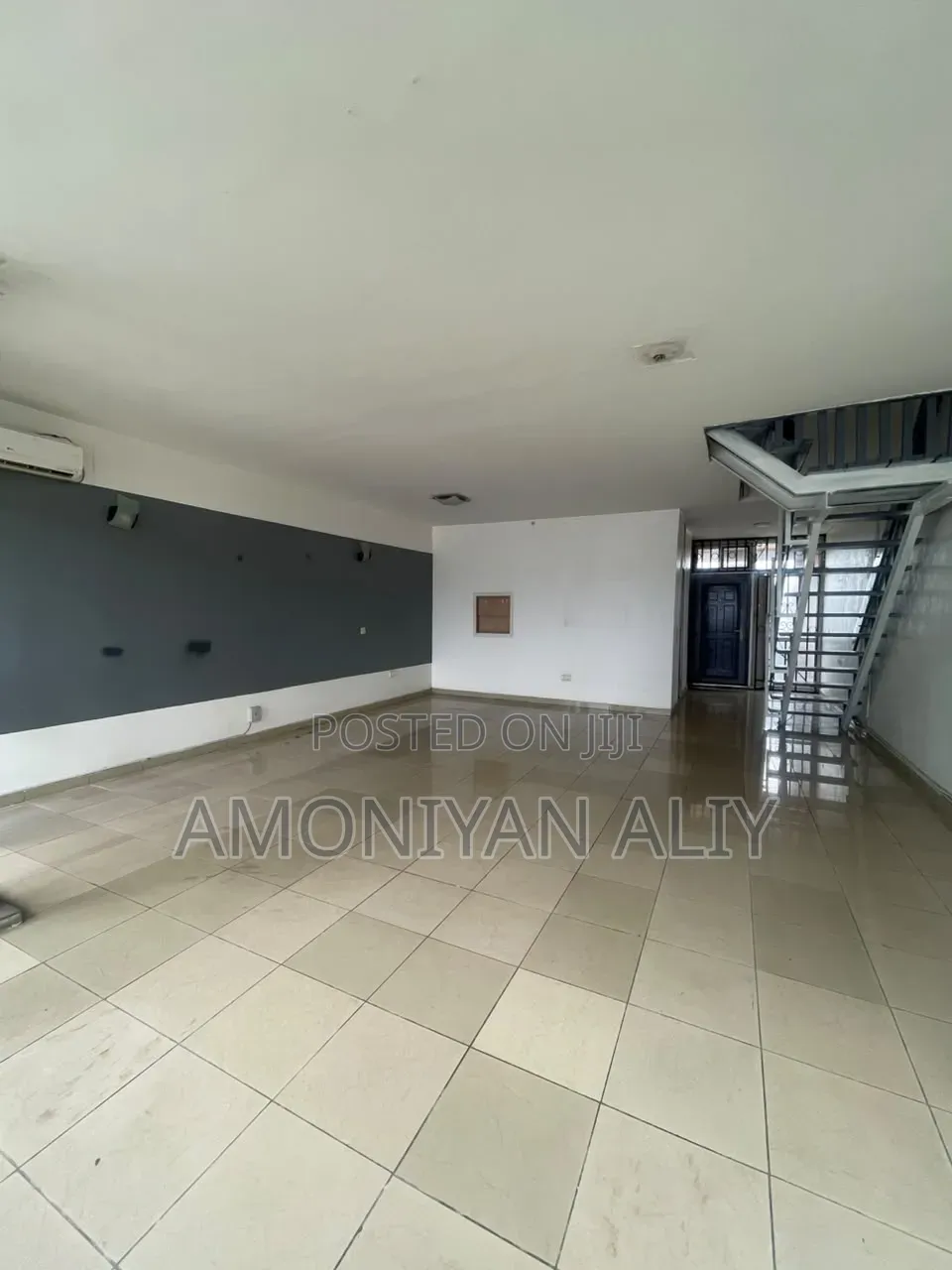 3bdrm Maisonette in 1004 Estate for rent in 1004