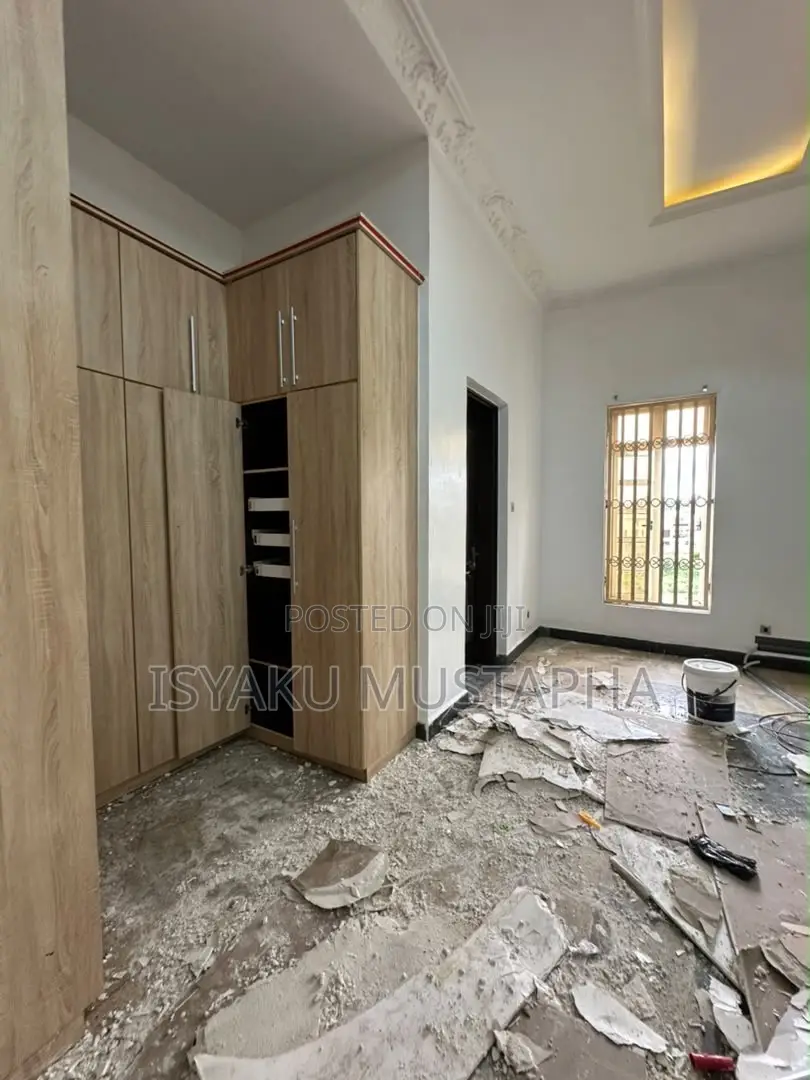 8bdrm Duplex in Katampe Extension for rent in Katampe Extension