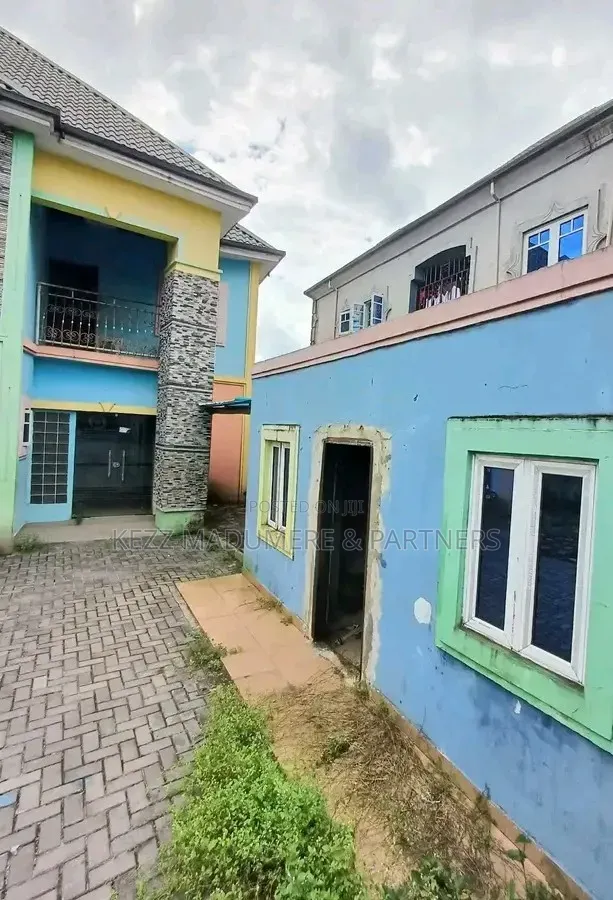 4bdrm Duplex in Ada George Port, New Layout for sale in New Layout