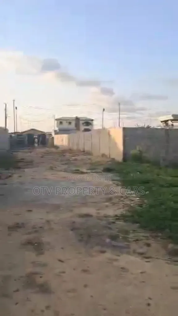 Land for Sale, Satelite Town, Old Ojo Road, Lagos, Nigeria. in Satellite Town