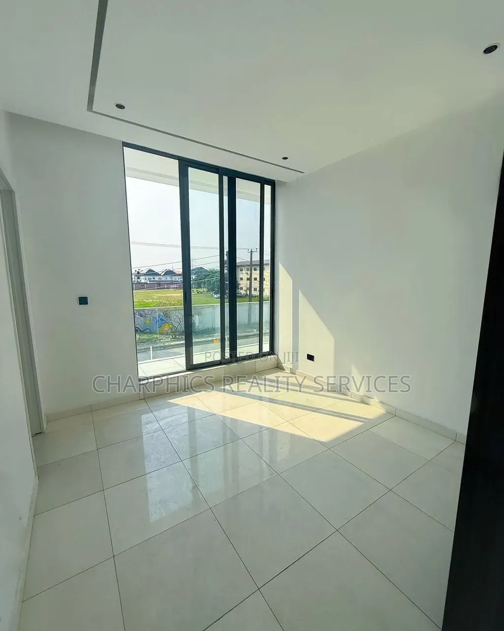 2bdrm Apartment in Victoria Island Extension for sale in Victoria Island Extension