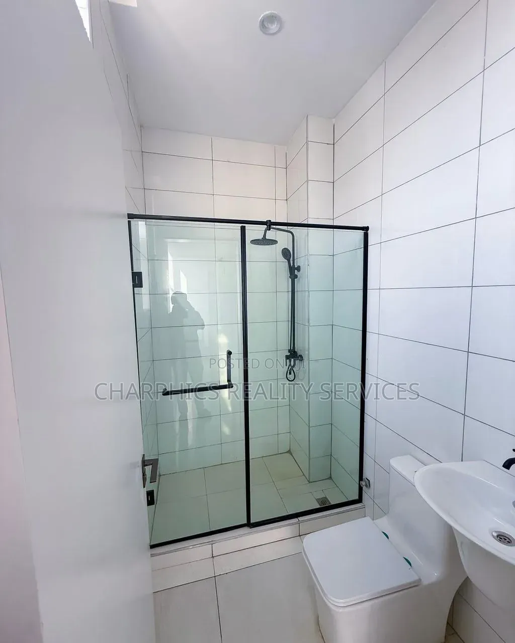 2bdrm Apartment in Victoria Island Extension for sale in Victoria Island Extension