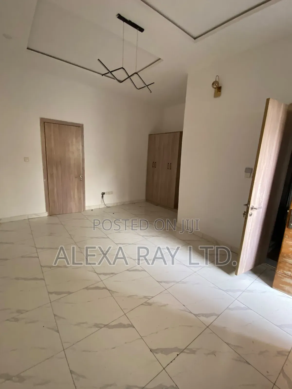 3bdrm Duplex in Ikota for rent in Ikota