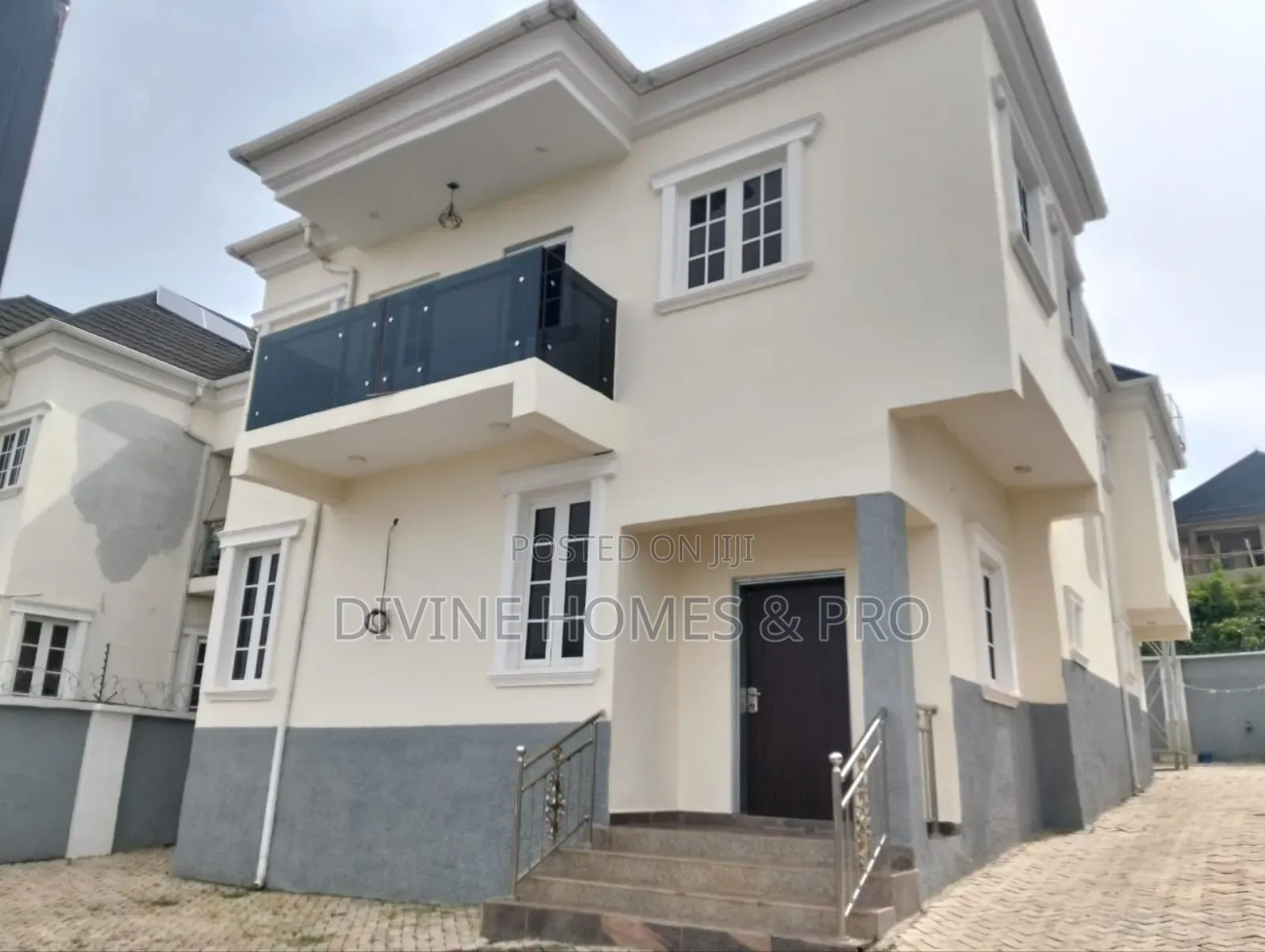 4bdrm Duplex in Admiralty, Asokoro for rent in Asokoro