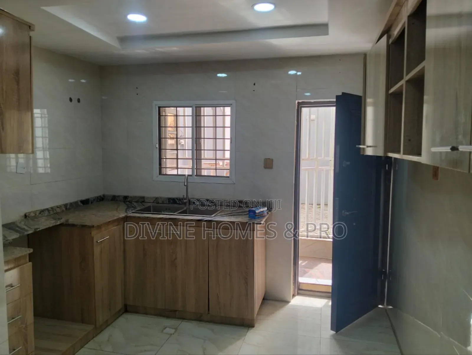 4bdrm Duplex in Admiralty, Asokoro for rent in Asokoro