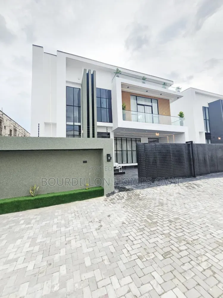 5bdrm Duplex in Harris Drive By Vgc for sale in Lekki Expressway