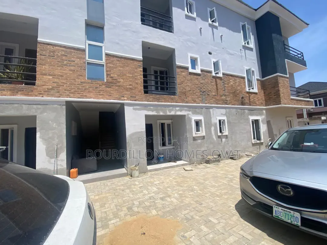 3bdrm Apartment in Ikate Lekki Lagos for rent in Ikate