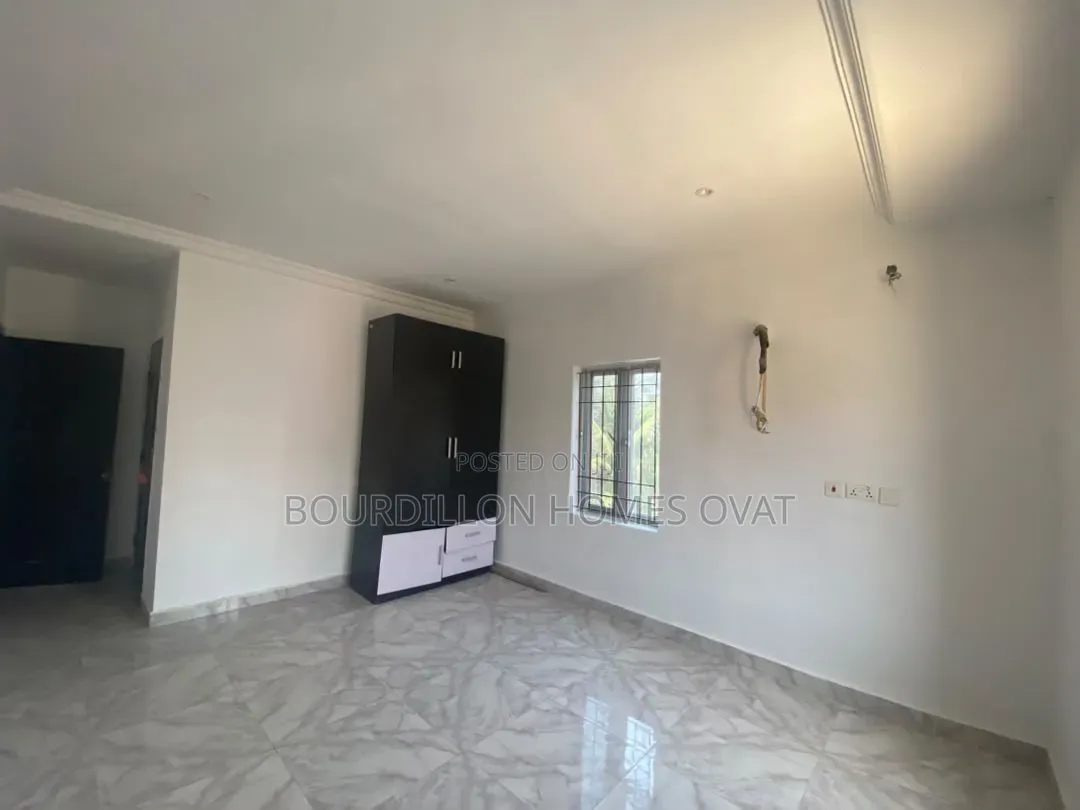 3bdrm Apartment in Ikate Lekki Lagos for rent in Ikate
