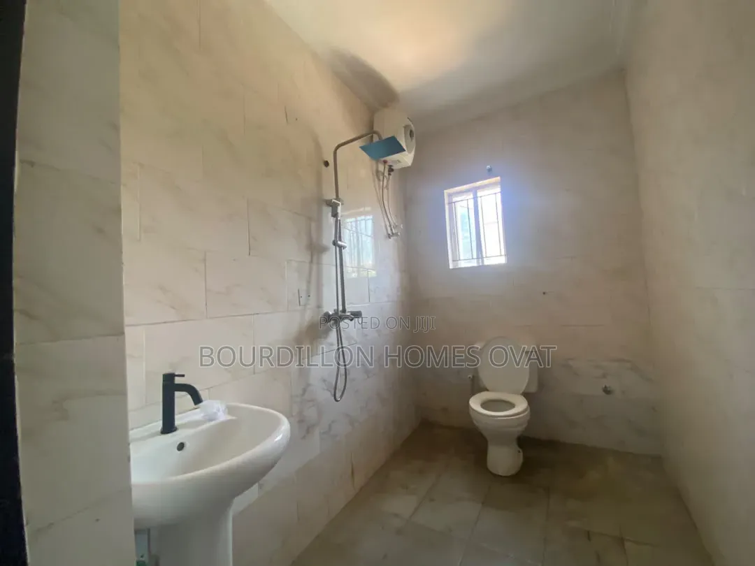 3bdrm Apartment in Ikate Lekki Lagos for rent in Ikate