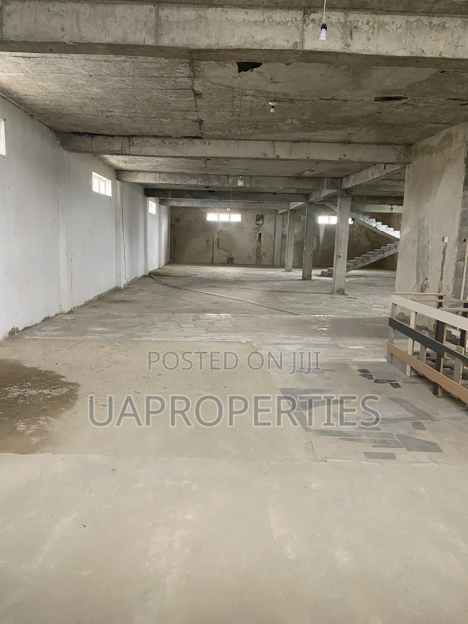 315sqm High-Clearance Warehouse for Lease in Awoyaya