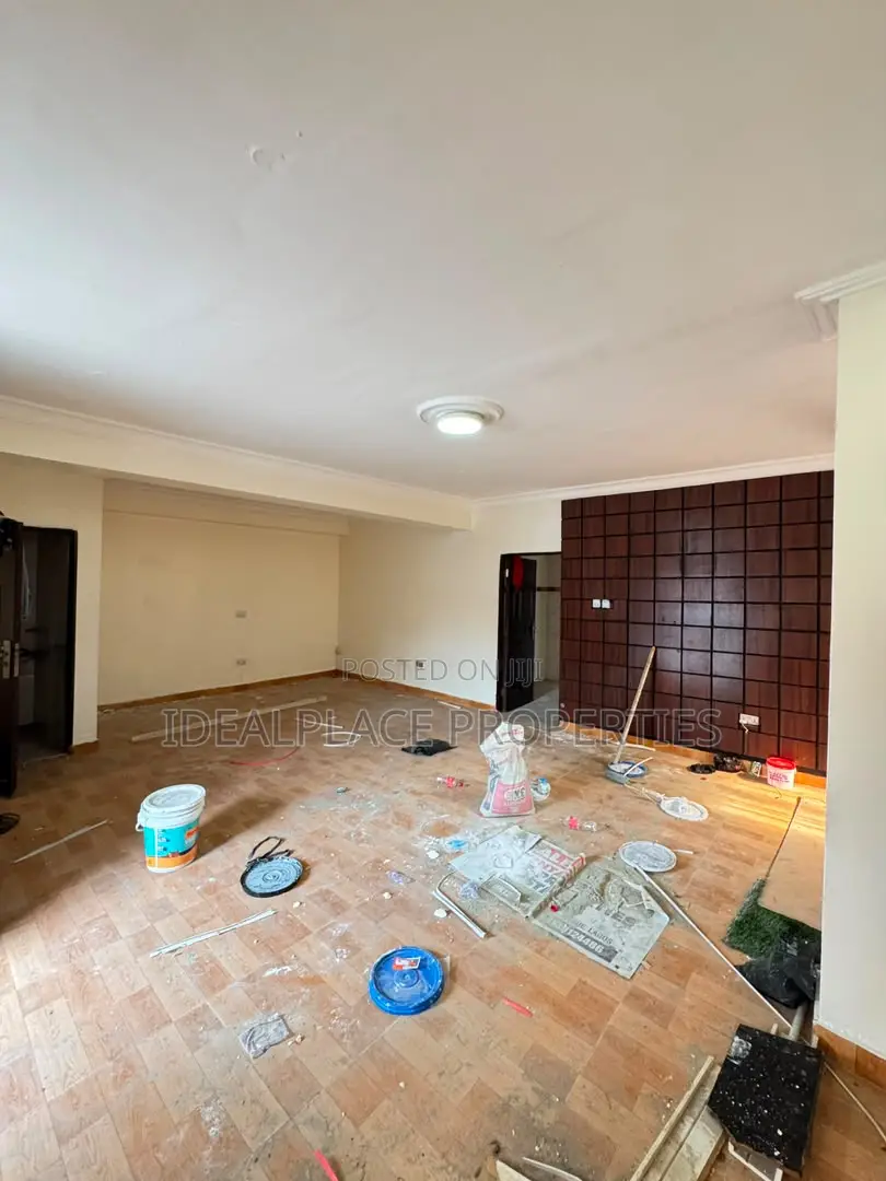 4bdrm Duplex in Surulere for sale in Surulere