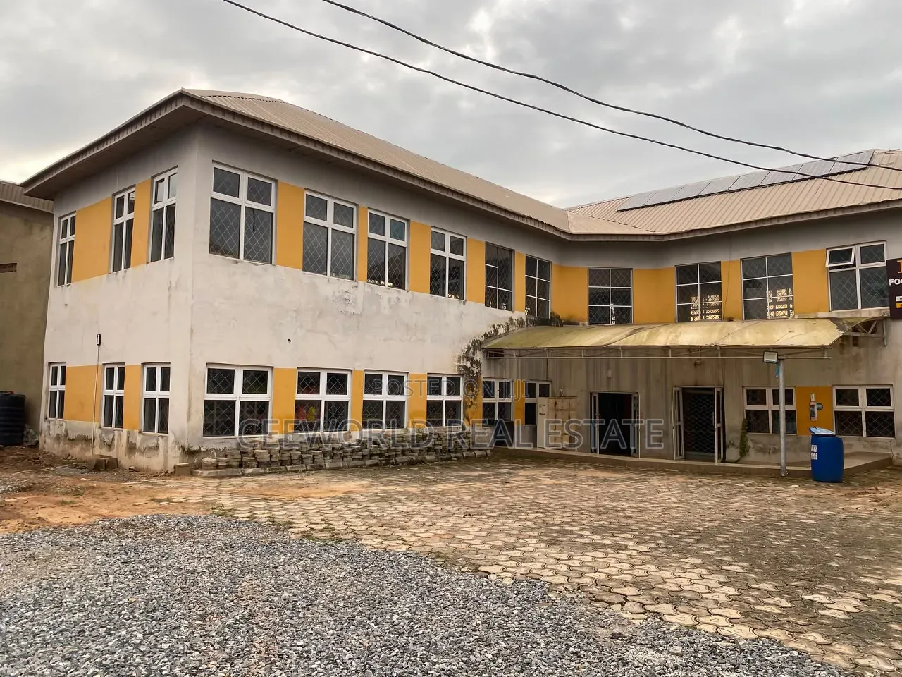 A Commercial Complex for Lease to Let in Akala Express