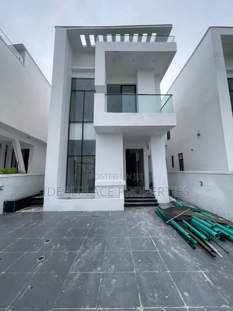 5bdrm Duplex in Ajah for sale in Ajah
