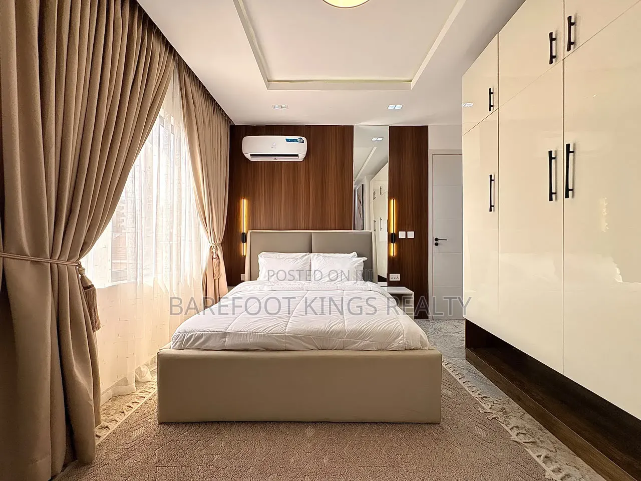 Luxury 2 Bedroom Apartment in Osborne Foreshore Estate