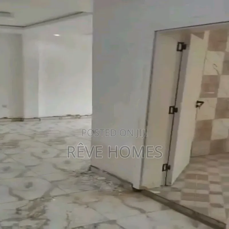 2bdrm Block of Flats in Alagomeji for rent in Alagomeji