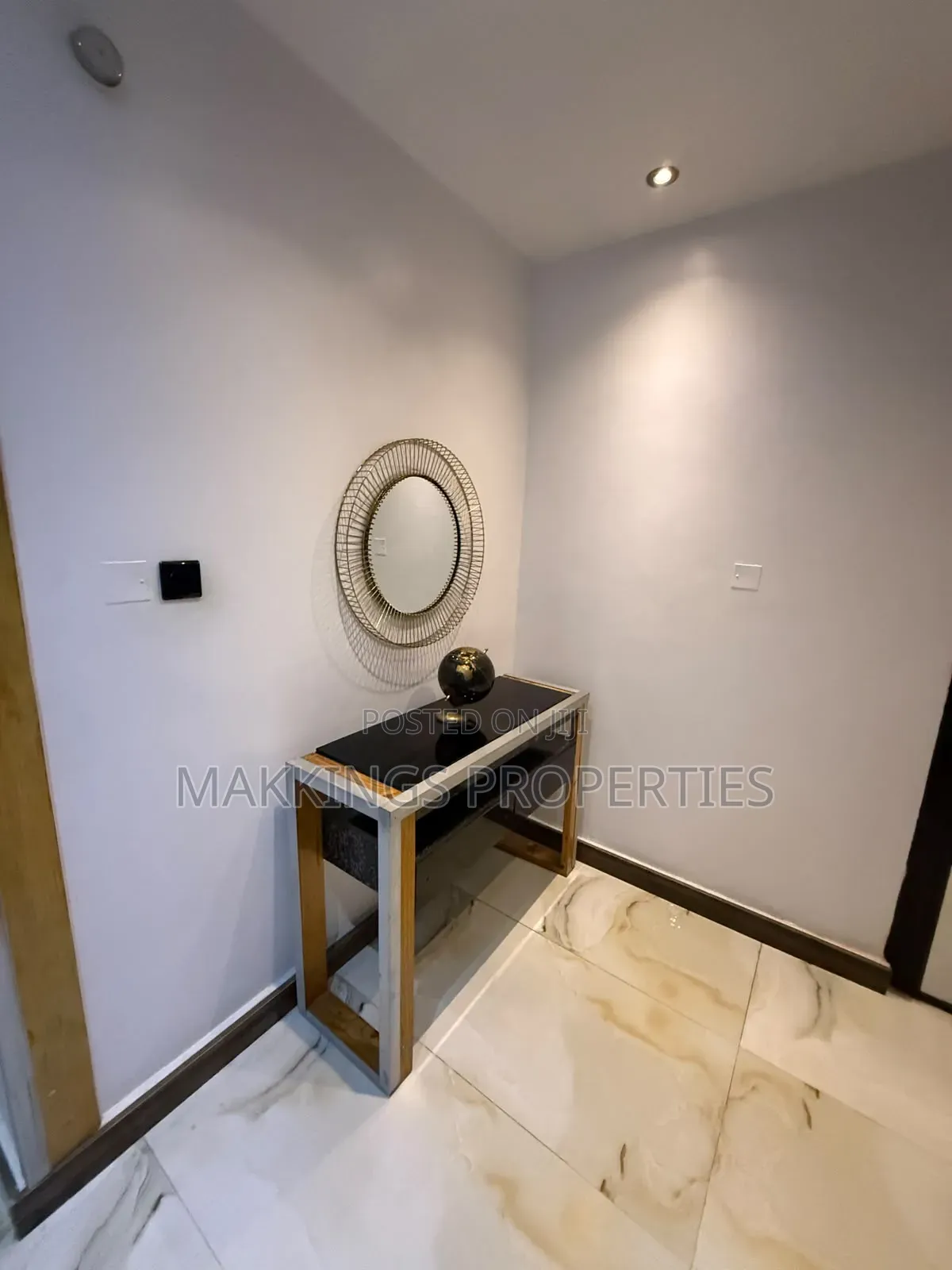 Furnished 3bdrm Apartment in Banana Island for rent in Banana Island