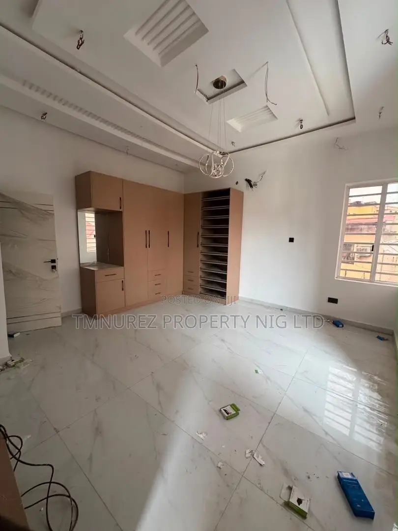 4bdrm Duplex in Ikeja, Opebi for sale in Opebi