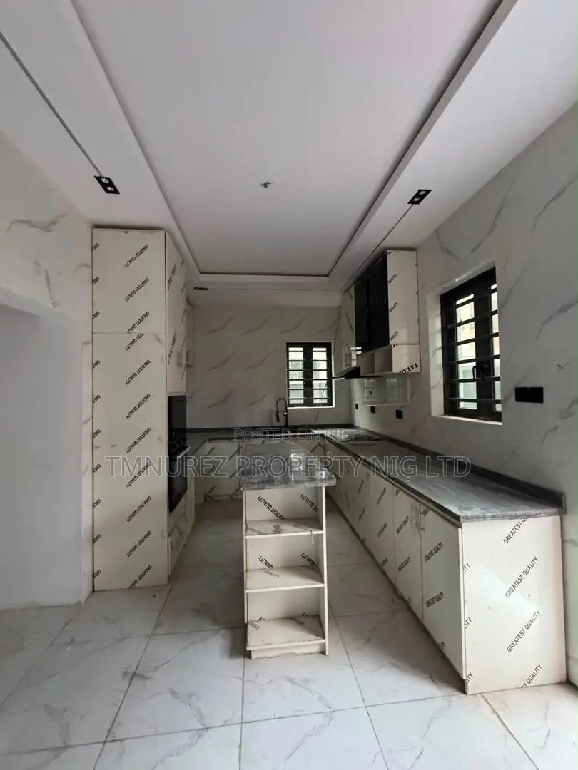 4bdrm Duplex in Ikeja, Opebi for sale in Opebi