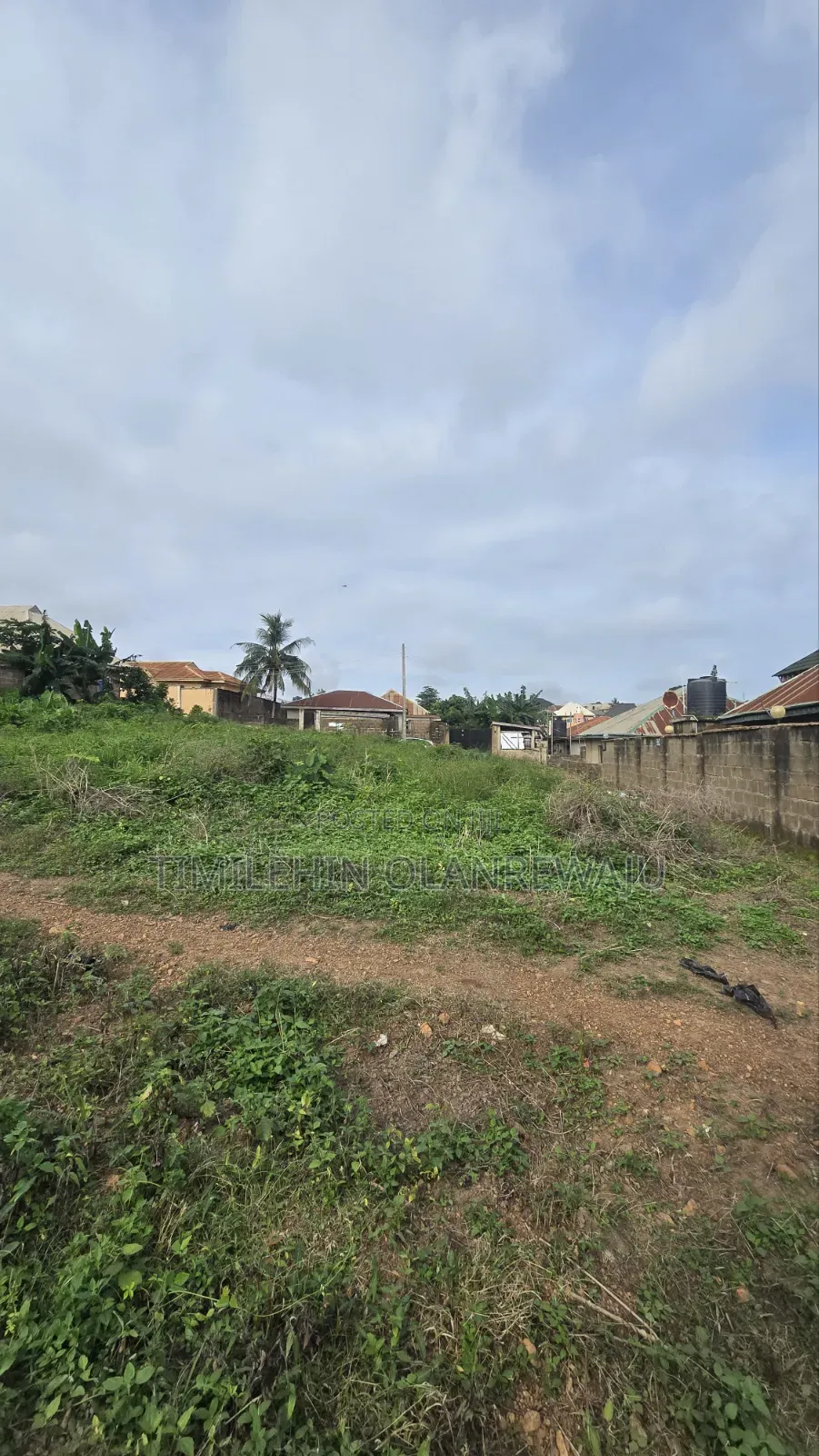 11⁄2 Plot of Land at Akobo Ibadan in Akobo