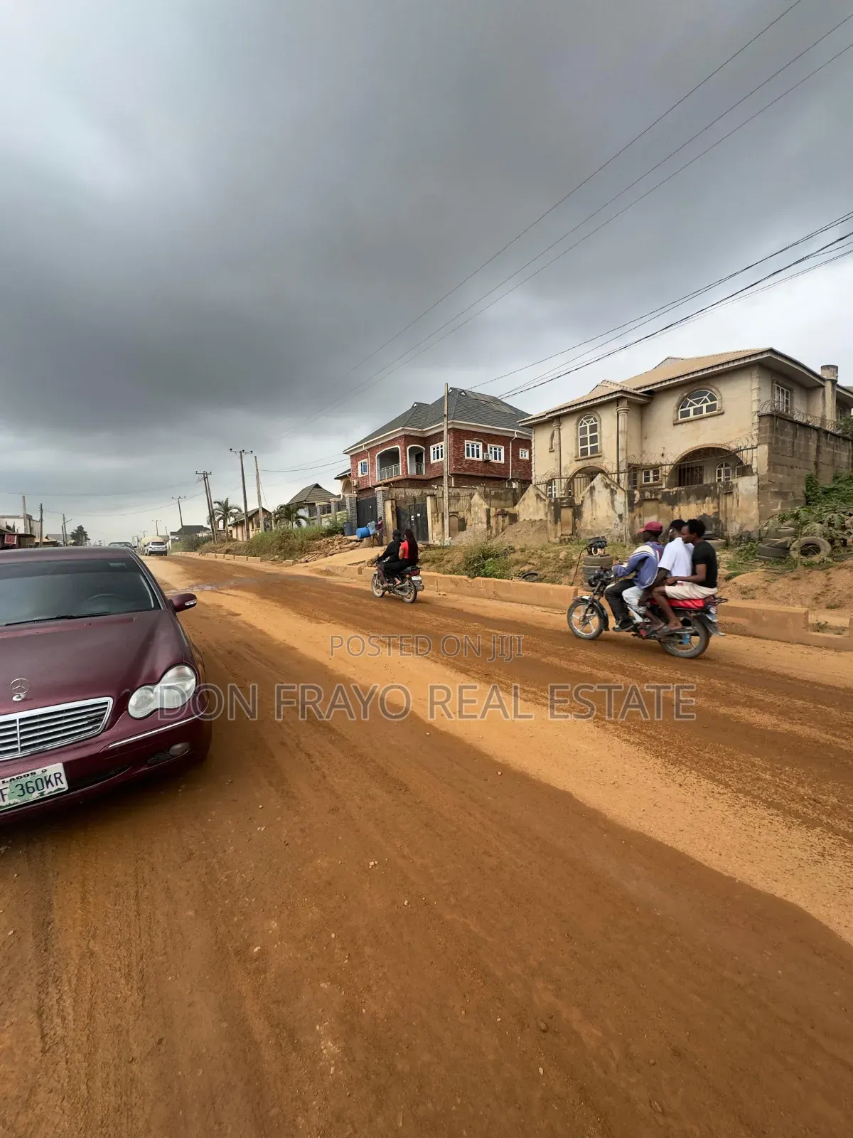600 SQM Commercial Land for Sale at Akala Akobo Major Road in Akobo