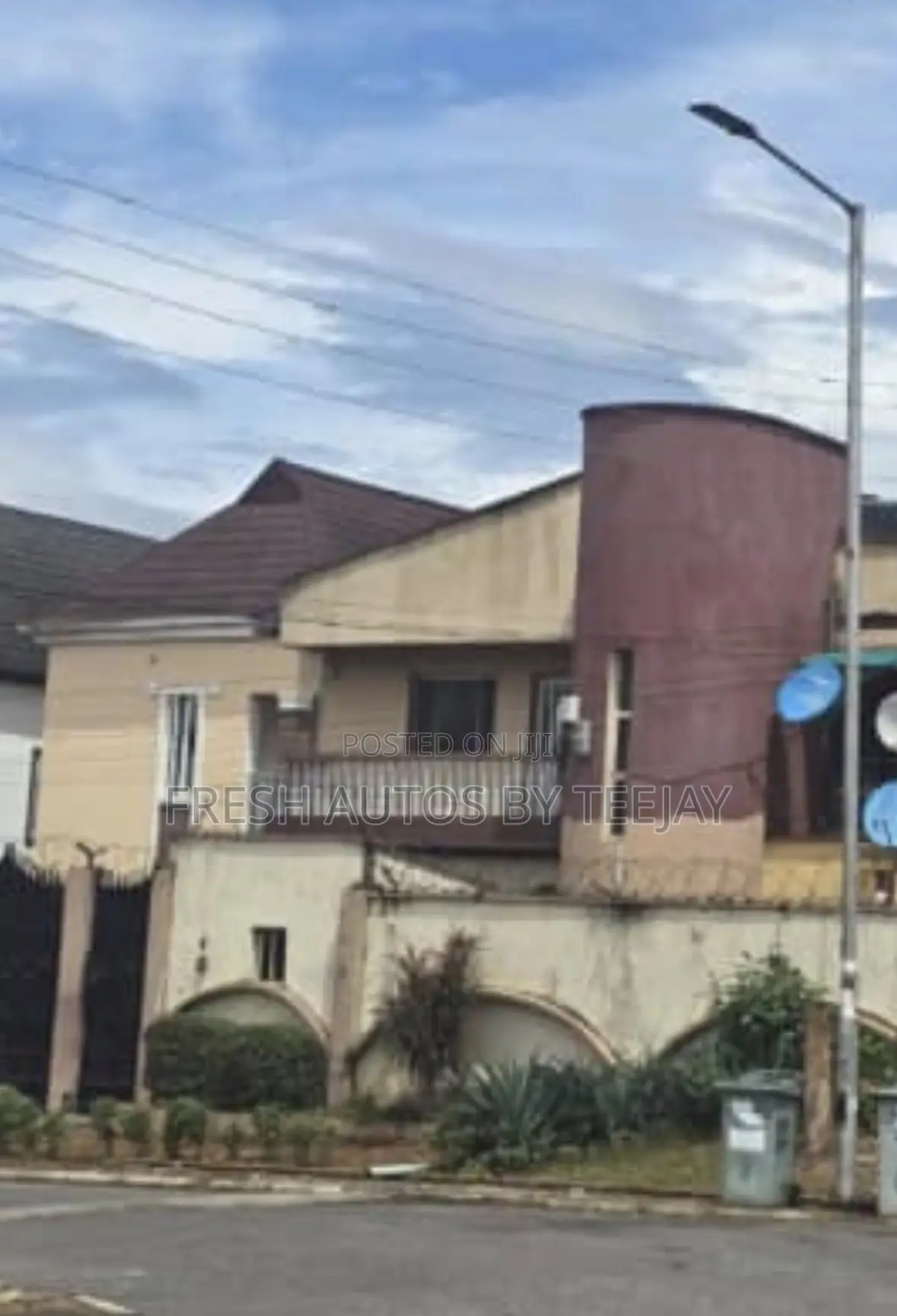 Land With Old Structure for Sale in Omole Phase2 Estate in Omole Phase 2