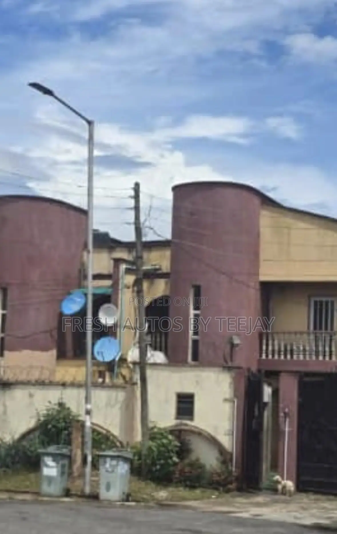 Land With Old Structure for Sale in Omole Phase2 Estate in Omole Phase 2
