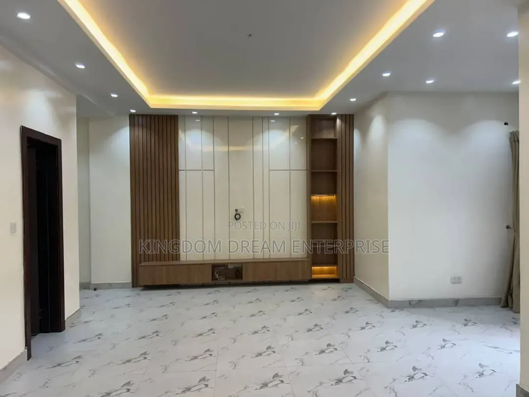 3bdrm Apartment in Ikate Lekki Lagos for rent in Ikate