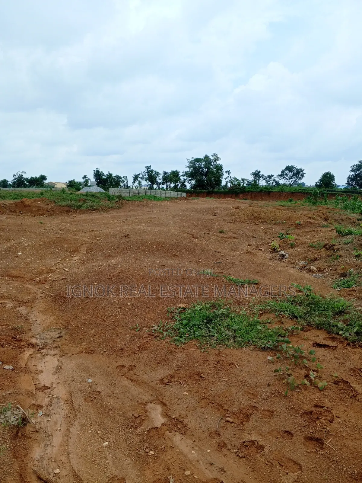 1270sqm Flat Commercial Land for Sale in Dape