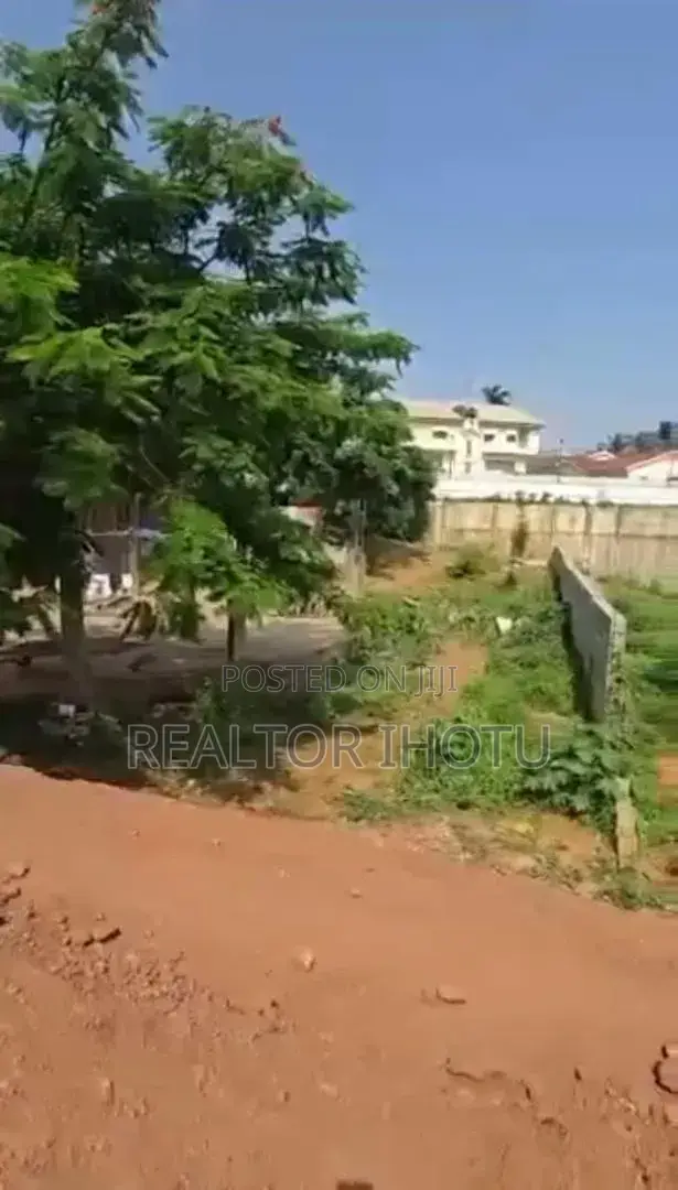 1100sqm, Residential, FCDA C of O and Tarred Road in Maitama