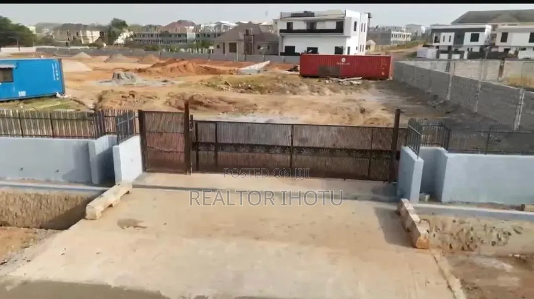 5400sqm Prime Residential Land for Urgent Sale | Mabushi in Mabushi