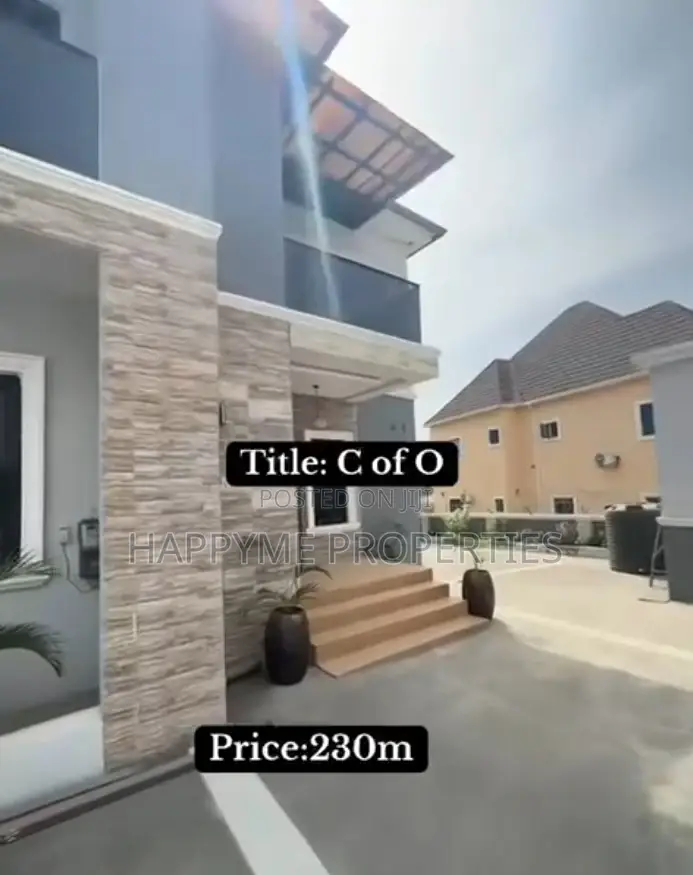 4bdrm Duplex in Sabon Lugbe for sale in Sabon Lugbe