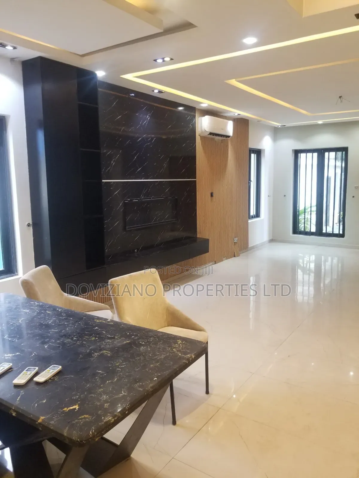 Mini Flat in Adeola Odeku for rent in Adeola Odeku