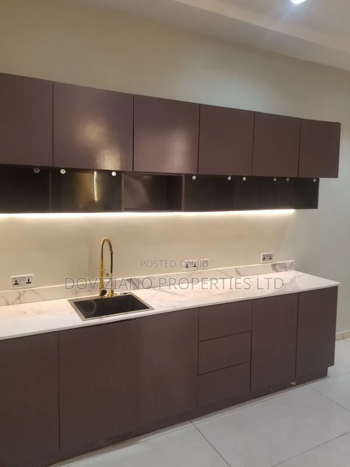 Mini Flat in Adeola Odeku for rent in Adeola Odeku