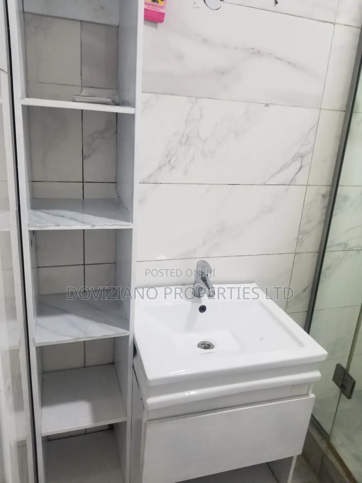 Studio Apartment in Adeola Odeku for rent in Adeola Odeku