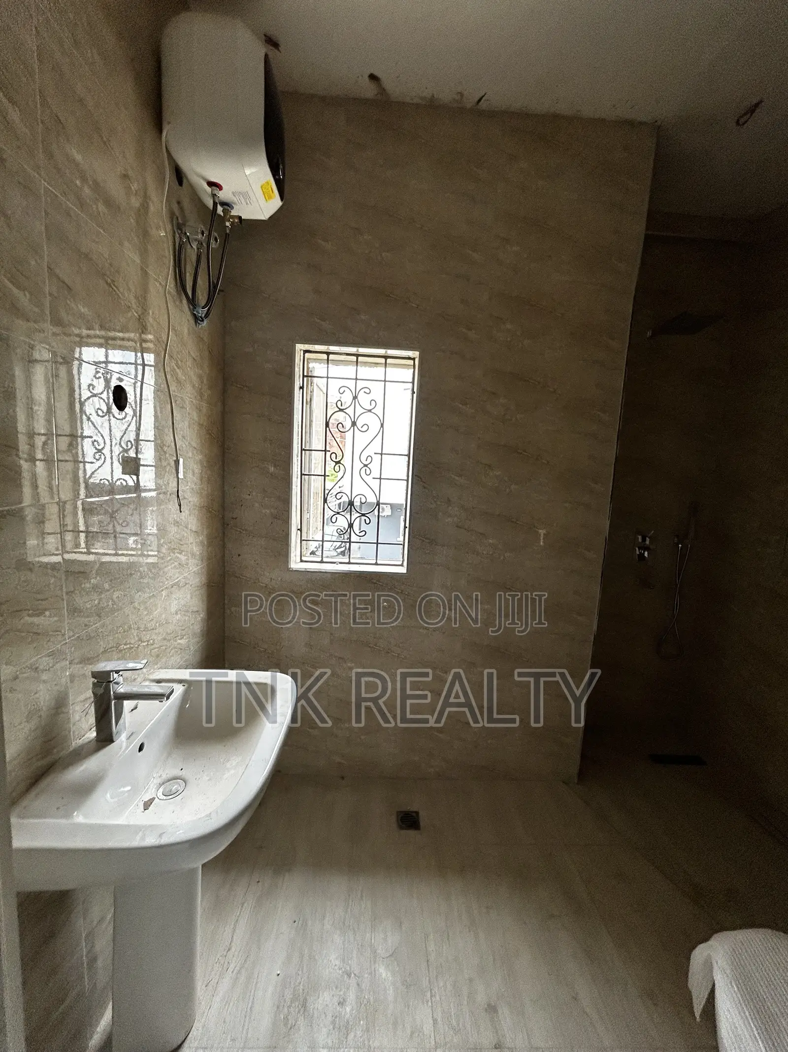 Furnished 3bdrm Townhouse / Terrace in Paradise, Katampe for rent in Katampe