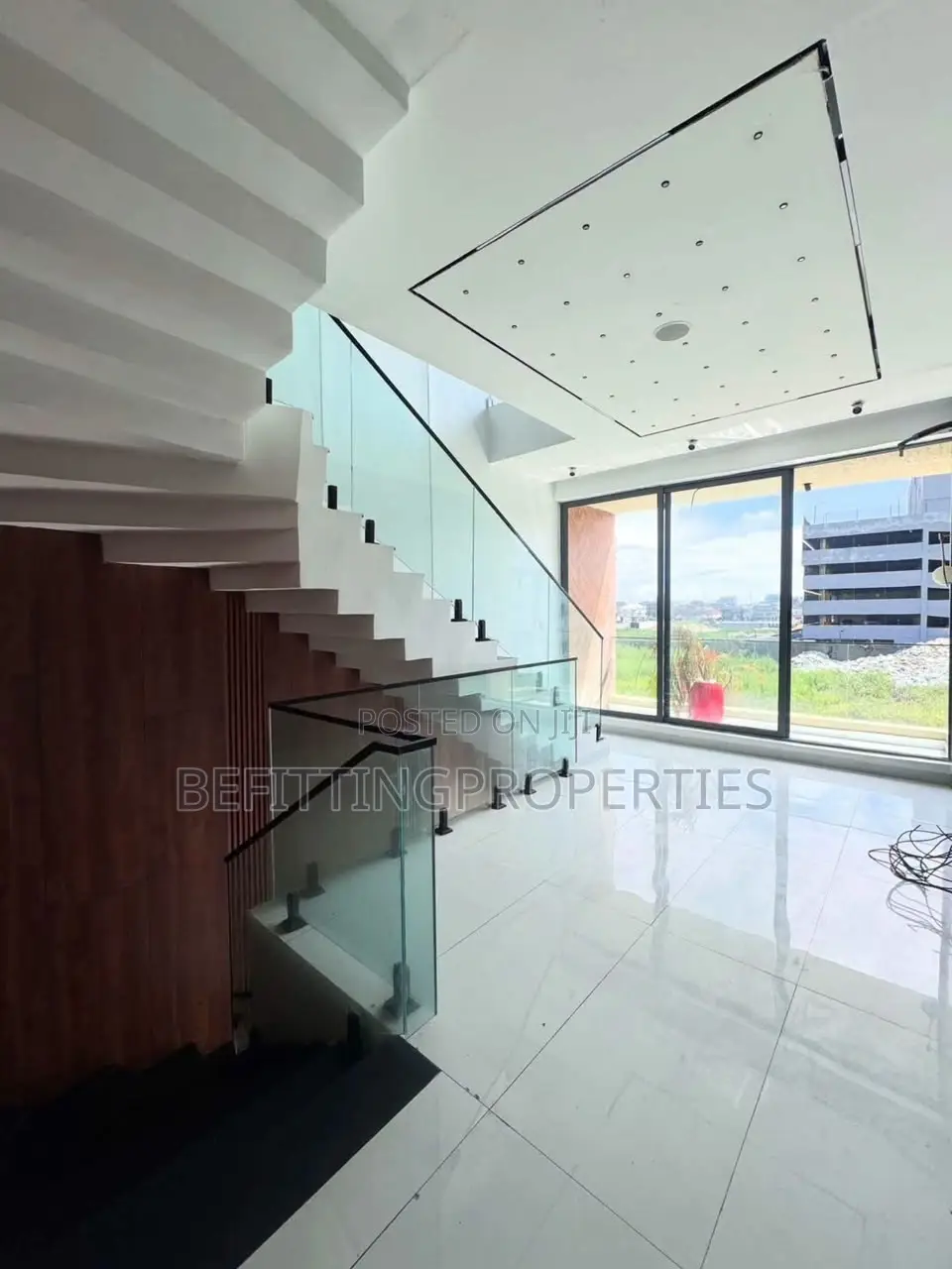 5bdrm Duplex in Lekki for sale in Lekki
